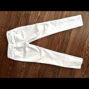 White DL1961 jeans
